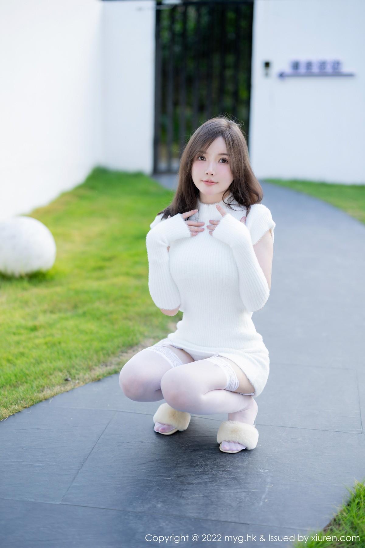 糯美子脱性感白色连衣短裙露蕾丝内衣配白丝吊袜绝美写真65P 4