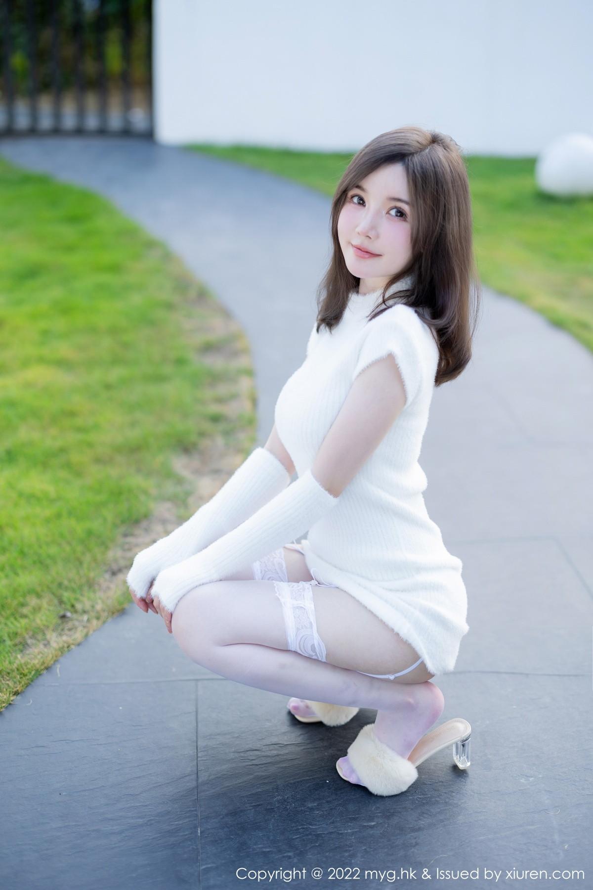 糯美子脱性感白色连衣短裙露蕾丝内衣配白丝吊袜绝美写真65P 8